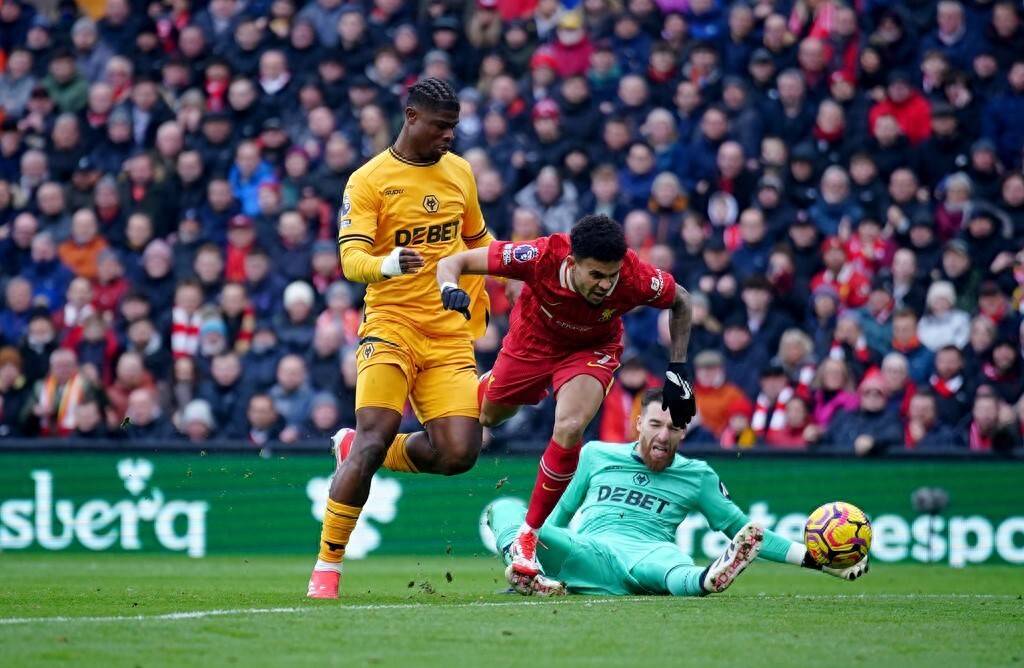 爱游戏下载app-比赛规则变更引发热议！，萨拉赫在中国队比赛中重要助攻引发球迷热议的简单介绍