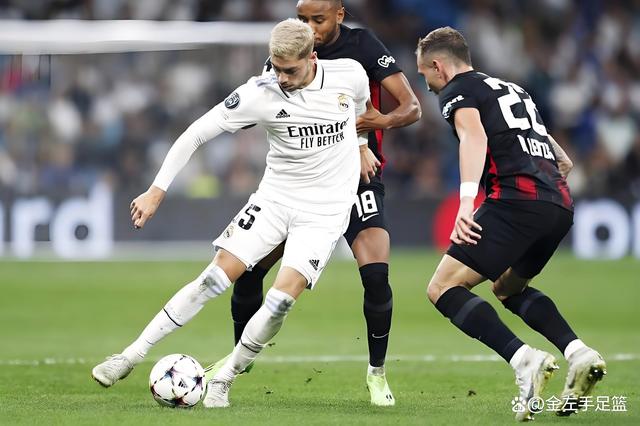 爱游戏全站-冲刺阶段突围战来临，莱比锡围绕欧冠再遭质疑，气氛紧张，数据趋势出现新变化的简单介绍